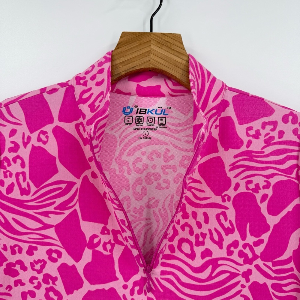 Ibkul Bianca Pink Animal Print Short Sleeve Quarter Zip Mock Neck Size L - Picture 7 of 7